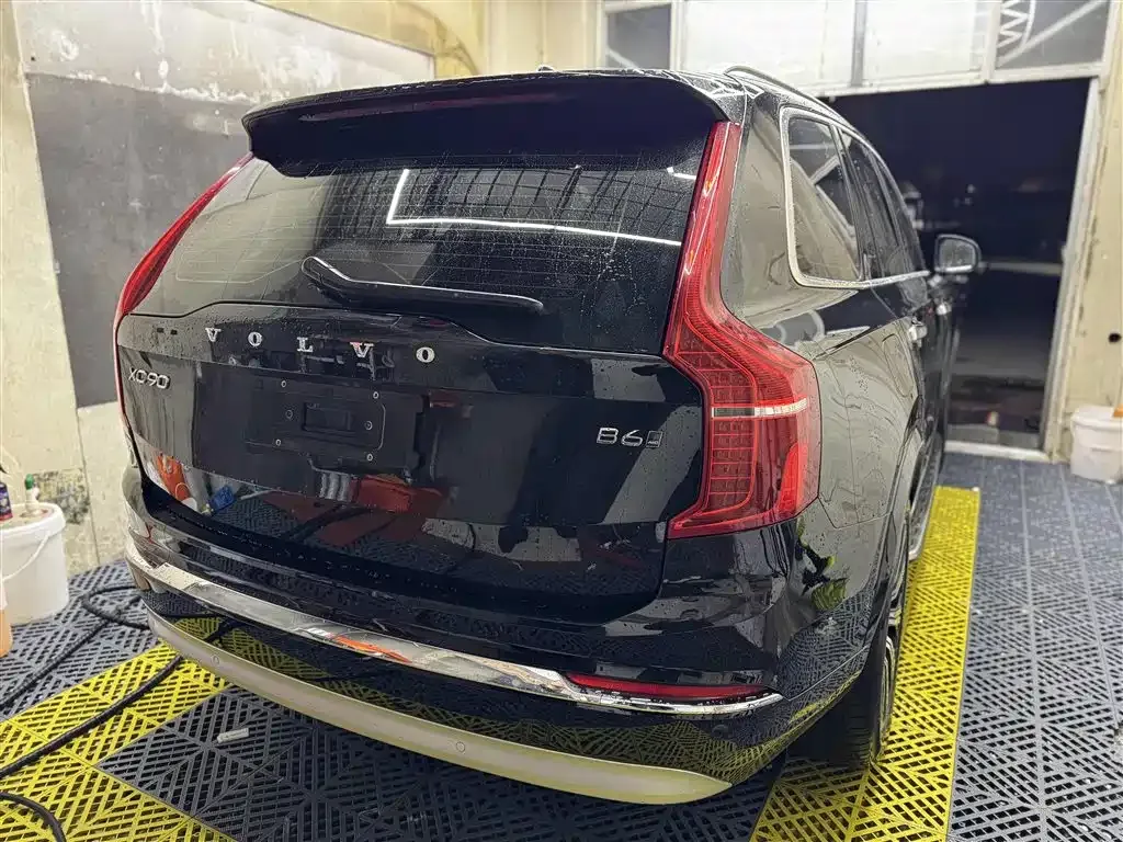 Volvo XC90 — фото 4