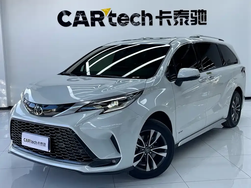 Toyota Granvia 2024 из CN, фото 1
