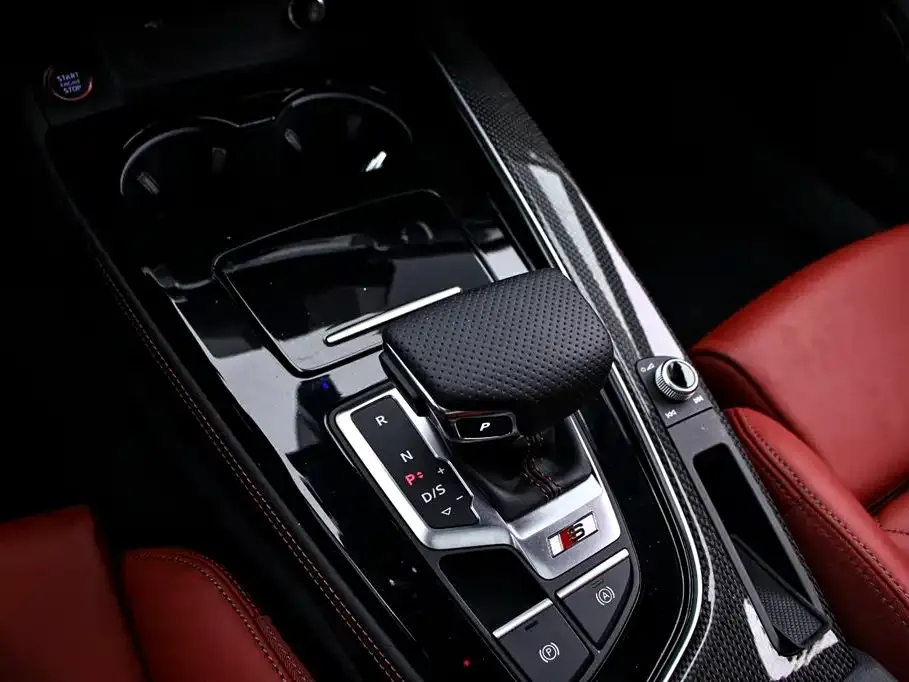Audi S4 2023 из CN, фото 9