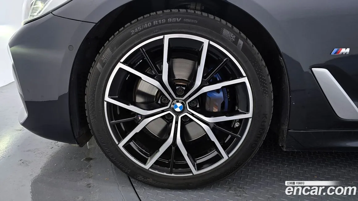BMW 5-Series 2021 из KR, фото 5