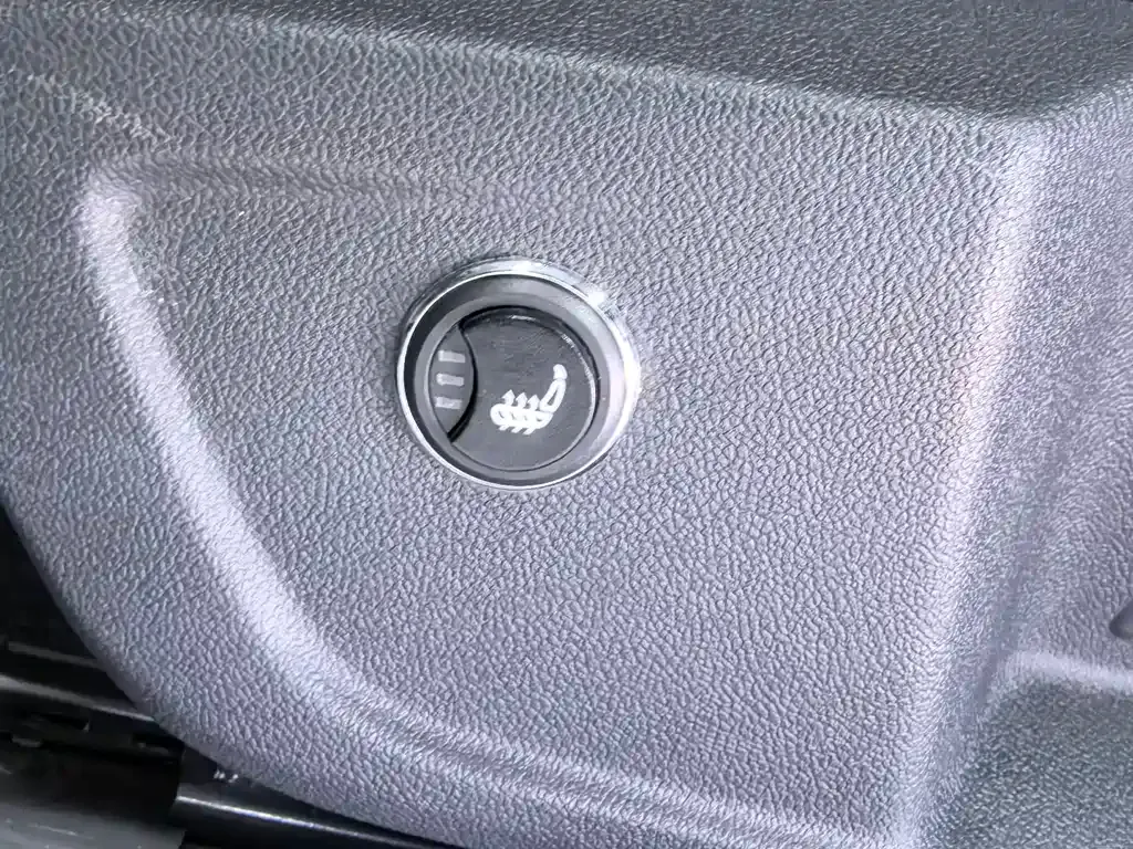 Volkswagen Sagitar 2023 из CN, фото 9