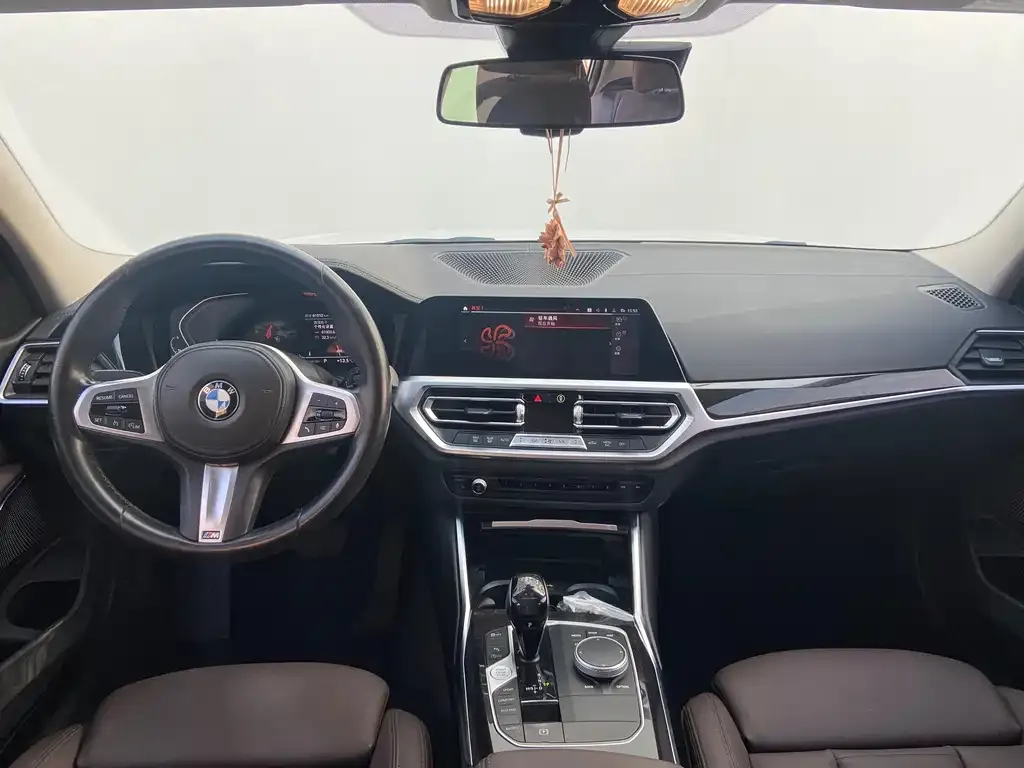 BMW 3 Series 2021 из CN, фото 7