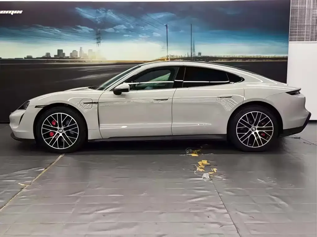 Porsche Taycan 2024 из CN, фото 4