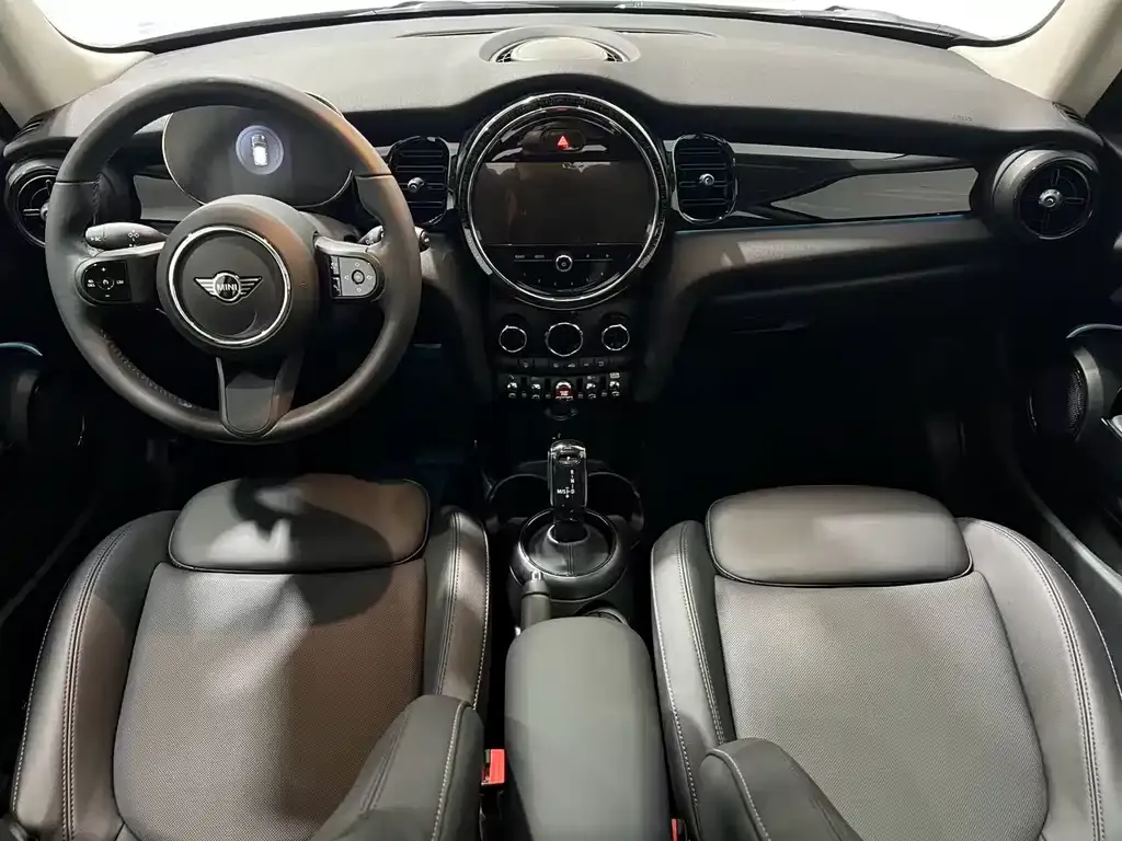 MINI Cooper (3-door) 2023 из CN, фото 6