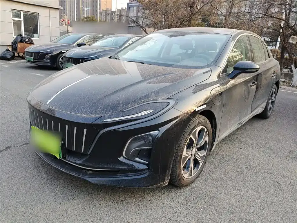 Hongqi E-QM5 2024 из CN, фото 2