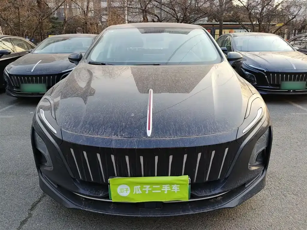 Hongqi E-QM5 2024 из CN, фото 3