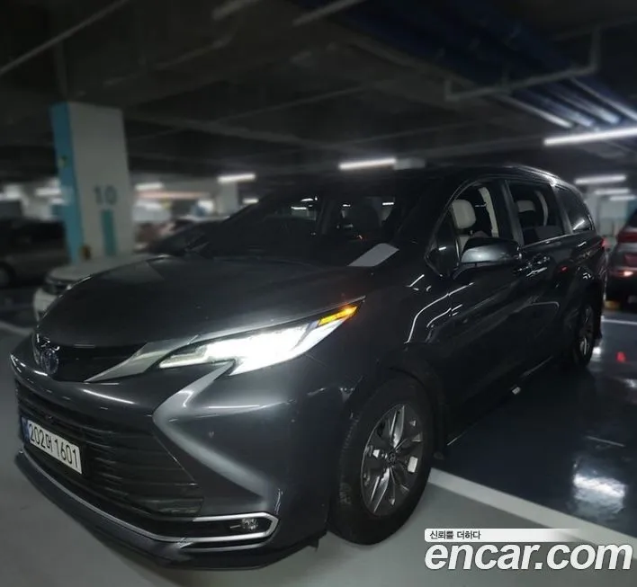 Toyota Sienna 2025 из KR, фото 2