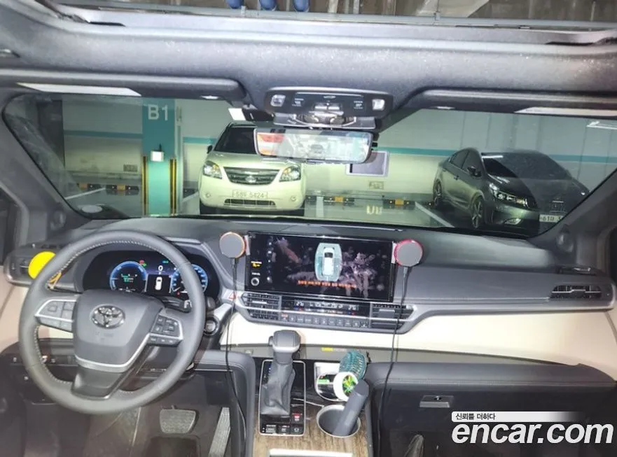 Toyota Sienna 2025 из KR, фото 7