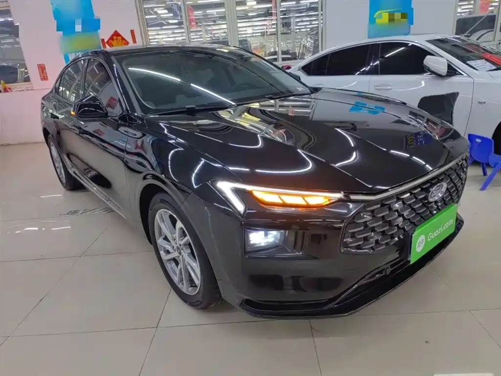 Ford Mondeo 2023 из CN, фото 4