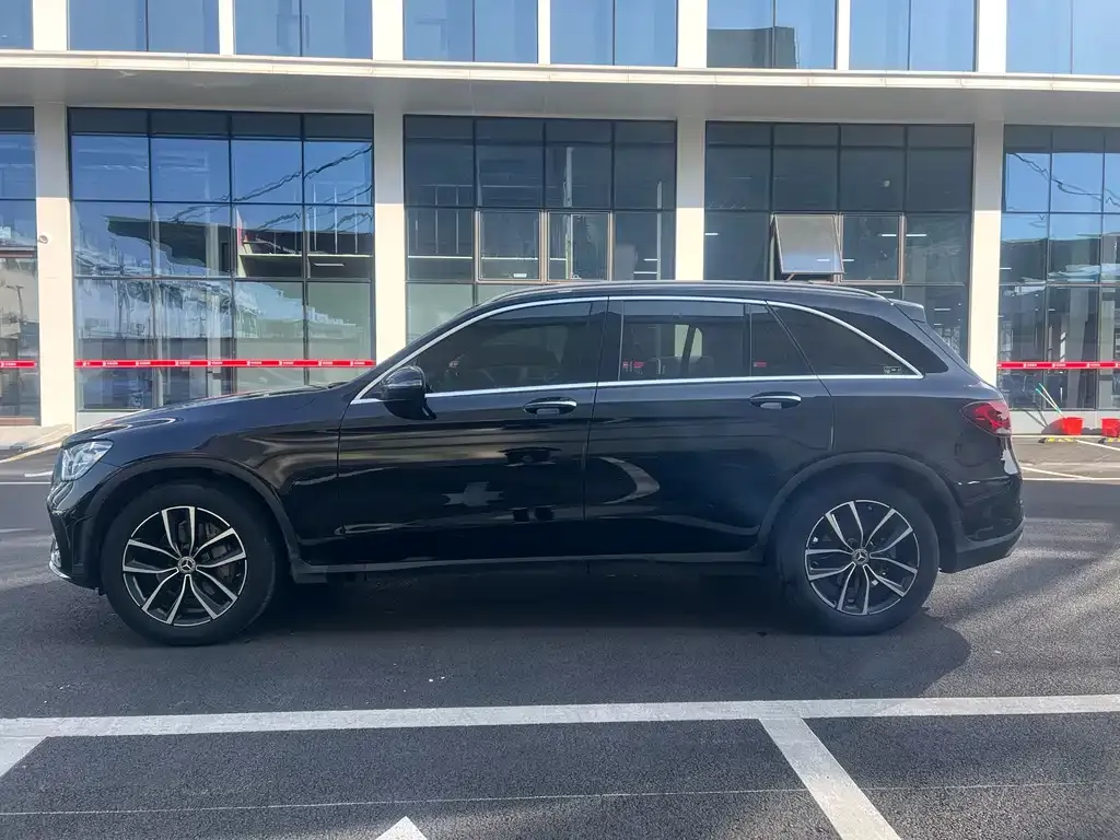 Mercedes-Benz GLC 2021 из CN, фото 3