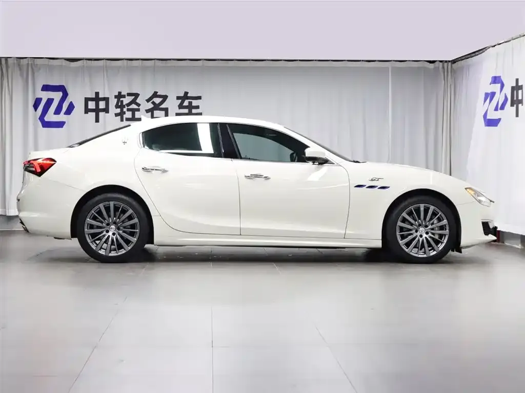 Maserati Ghibli 2023 из CN, фото 3