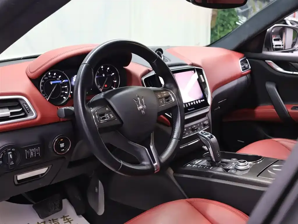 Maserati Ghibli 2023 из CN, фото 7
