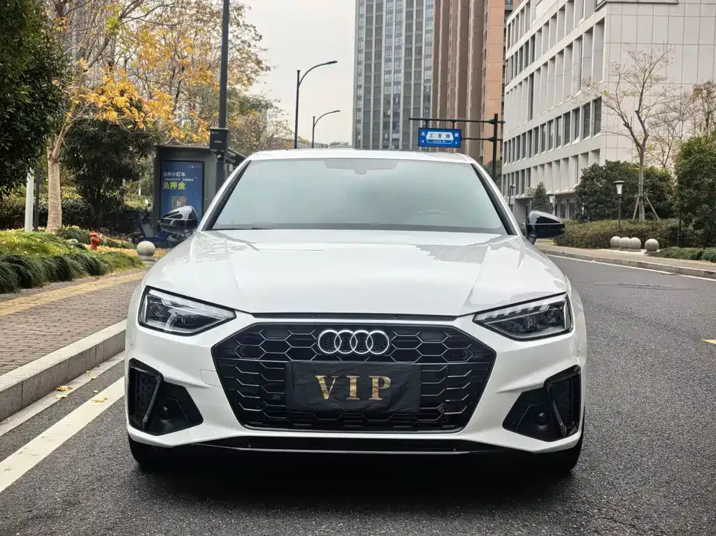 Audi A4L 2025 из CN, фото 3