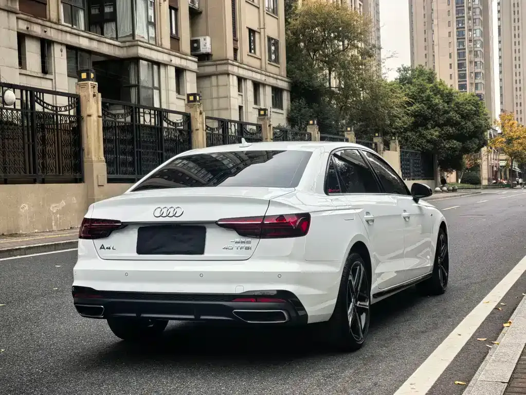 Audi A4L 2025 из CN, фото 6