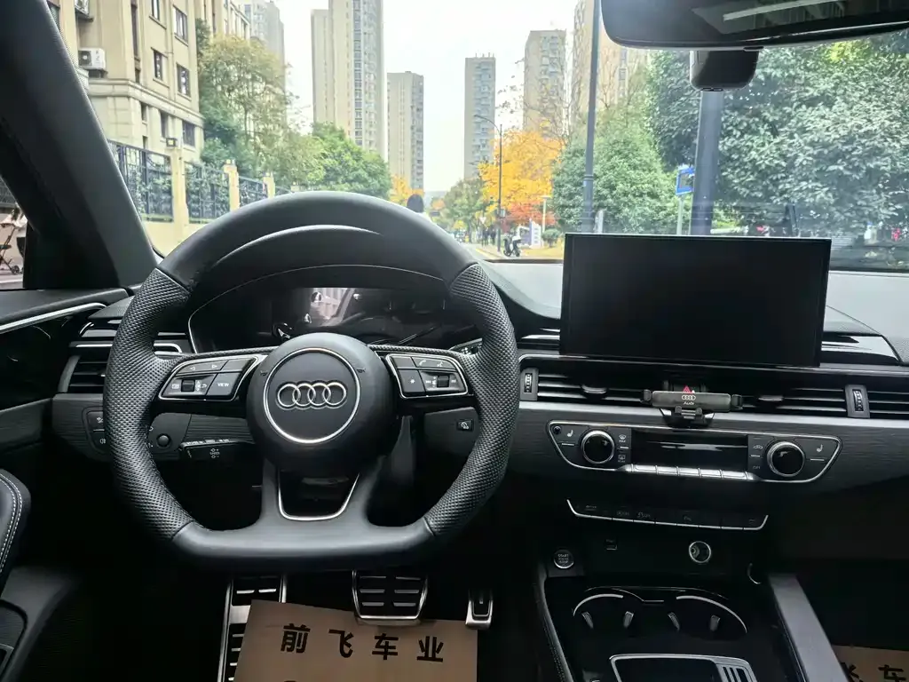 Audi A4L 2025 из CN, фото 7