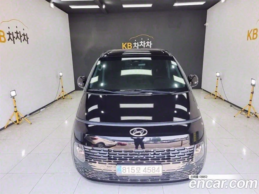 Hyundai Staria 2024 из KR, фото 1