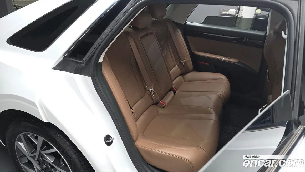 Hyundai Grandeur 2023 из KR, фото 10