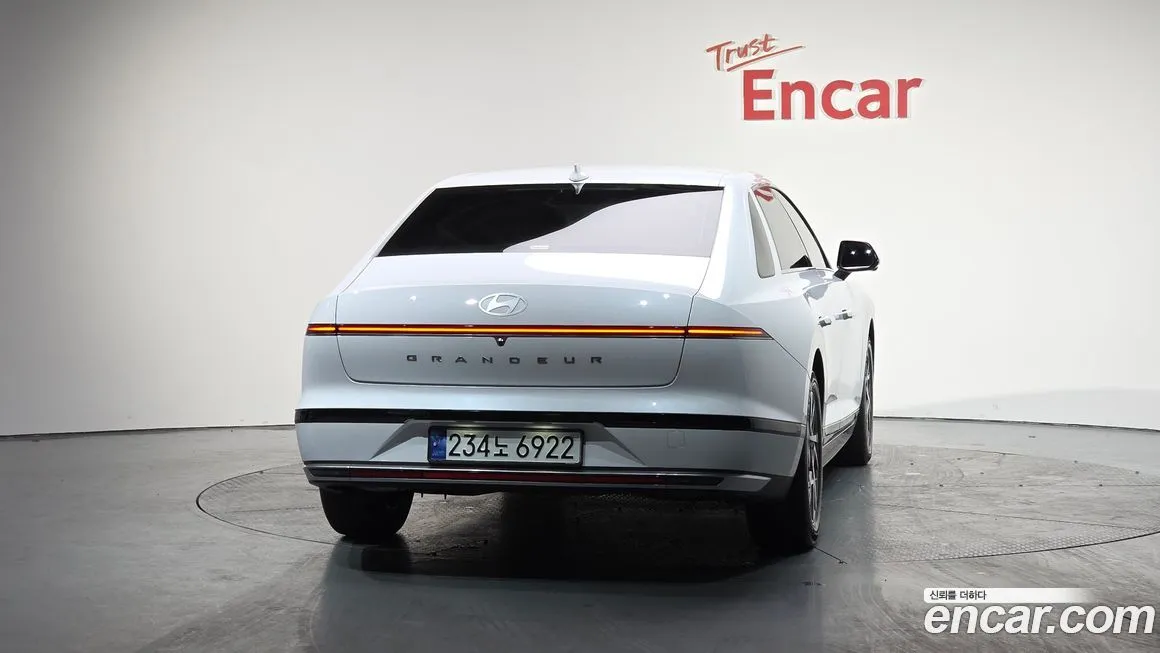 Hyundai Grandeur 2023 из KR, фото 4