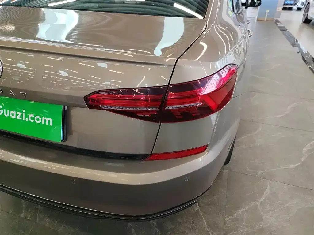 Volkswagen Passat 2021 из CN, фото 8