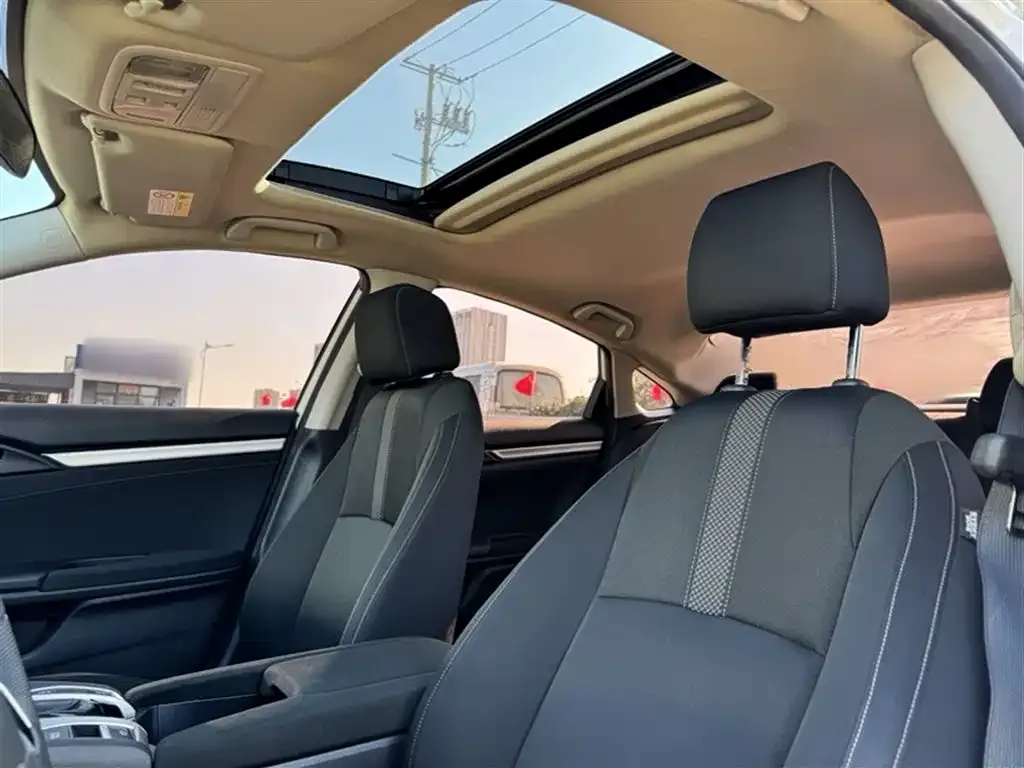 Honda Civic 2021 из CN, фото 5