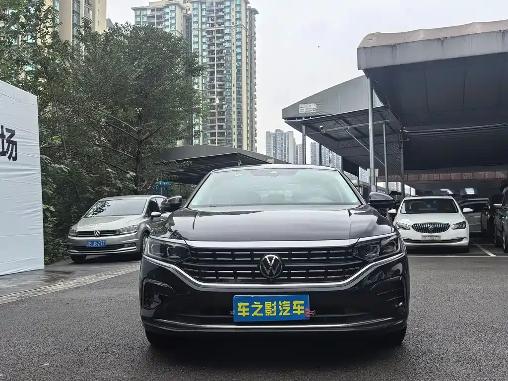 Volkswagen Passat 2024 из CN, фото 2