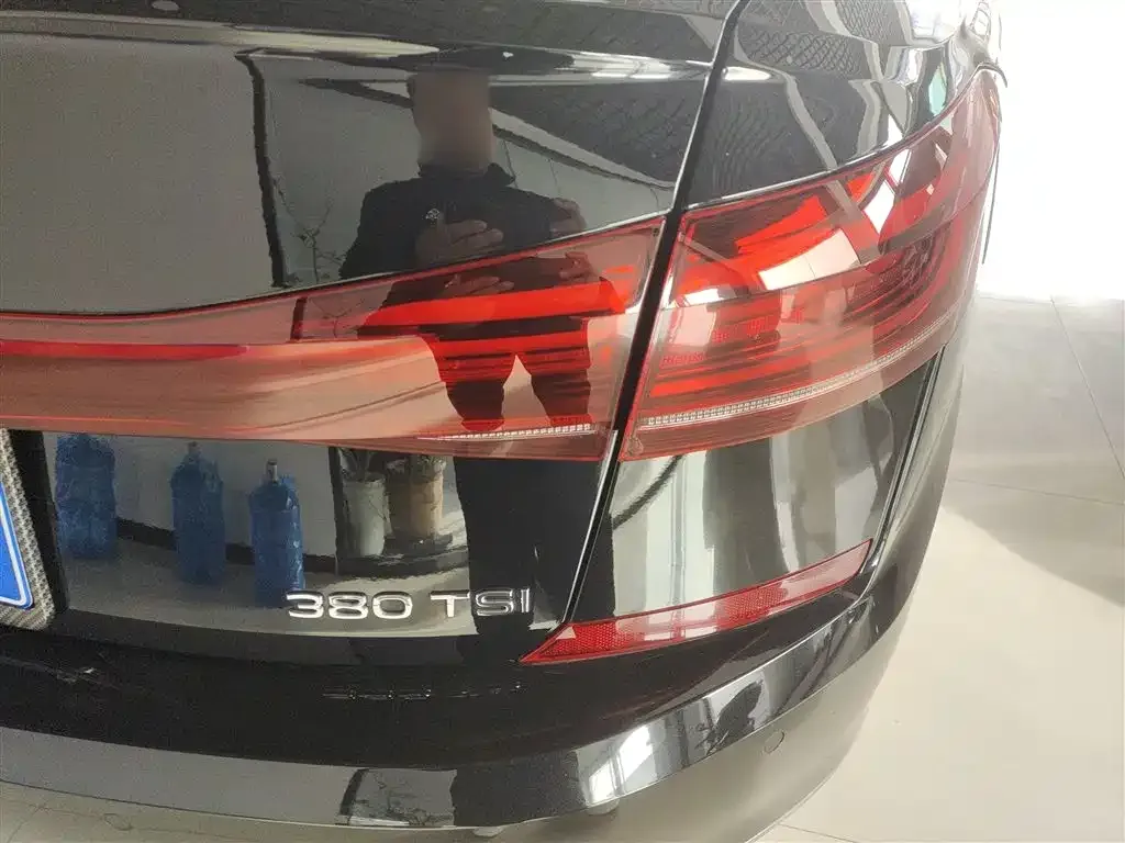 Volkswagen Passat 2024 из CN, фото 8