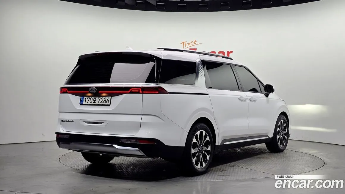 Kia Carnival 2021 из KR, фото 2