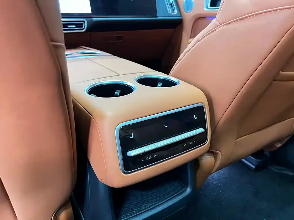 Li Auto L8 2024 из CN, фото 10
