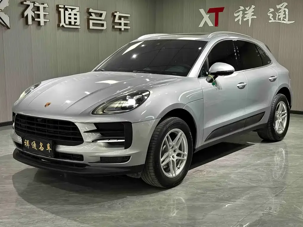 Porsche Macan — фото 1