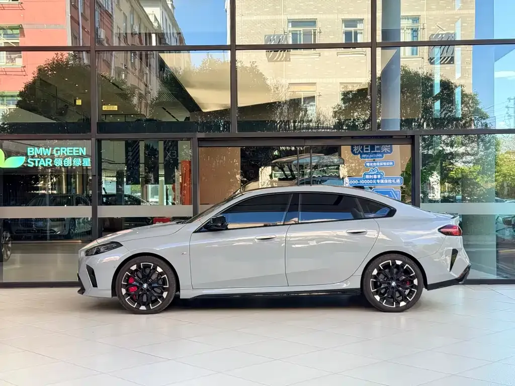 BMW M235L 2025 из CN, фото 4
