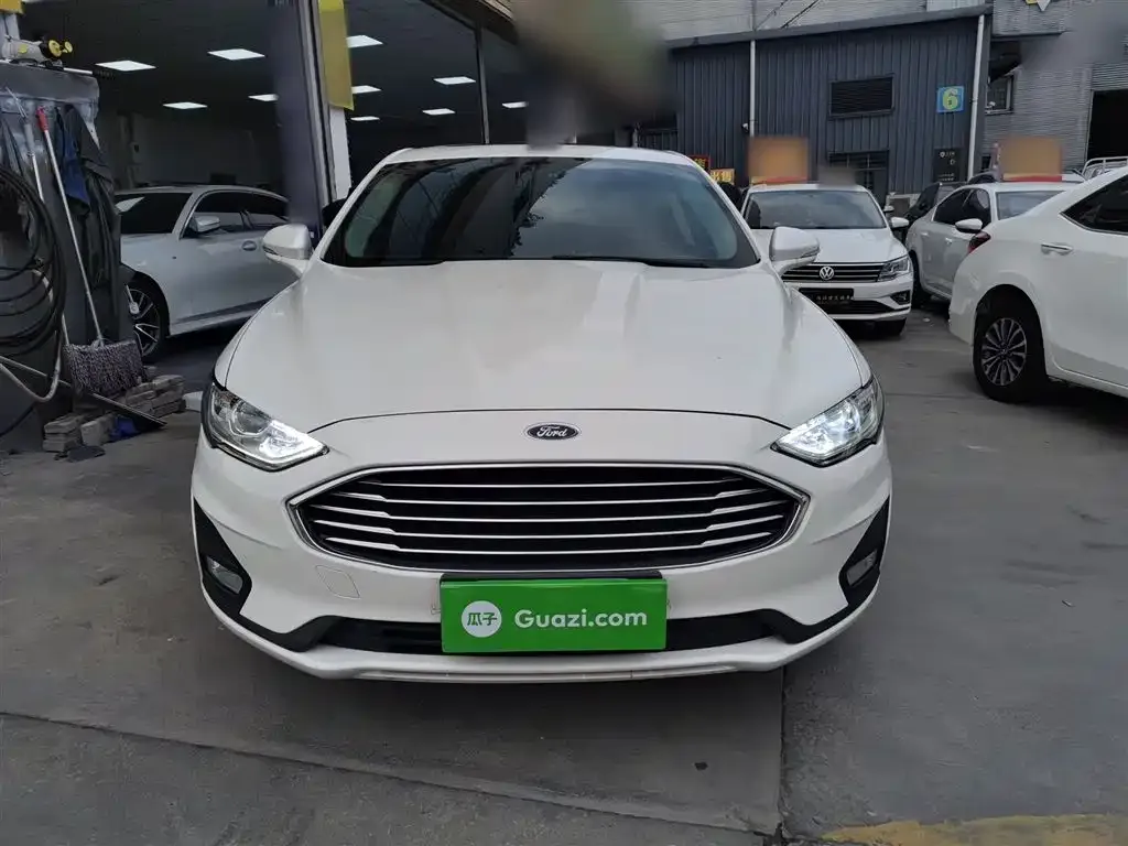 Ford Mondeo 2022 из CN, фото 3