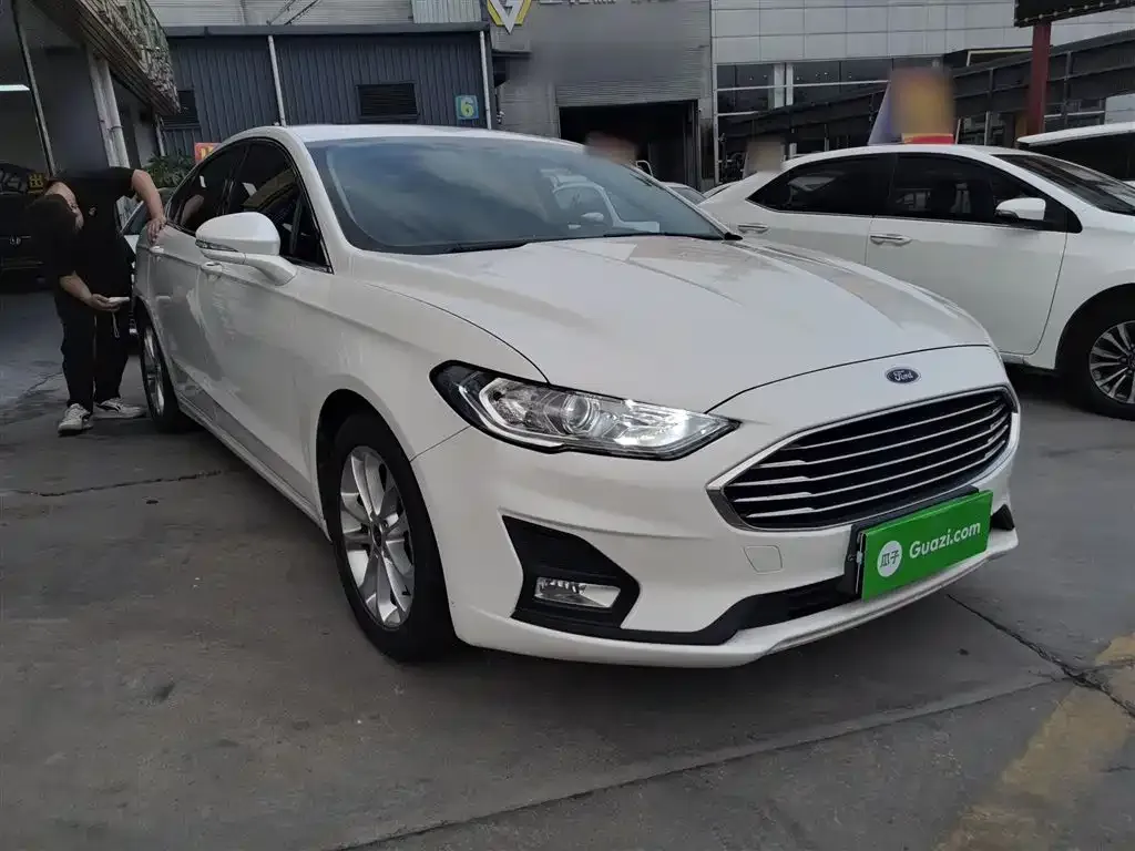 Ford Mondeo 2022 из CN, фото 4