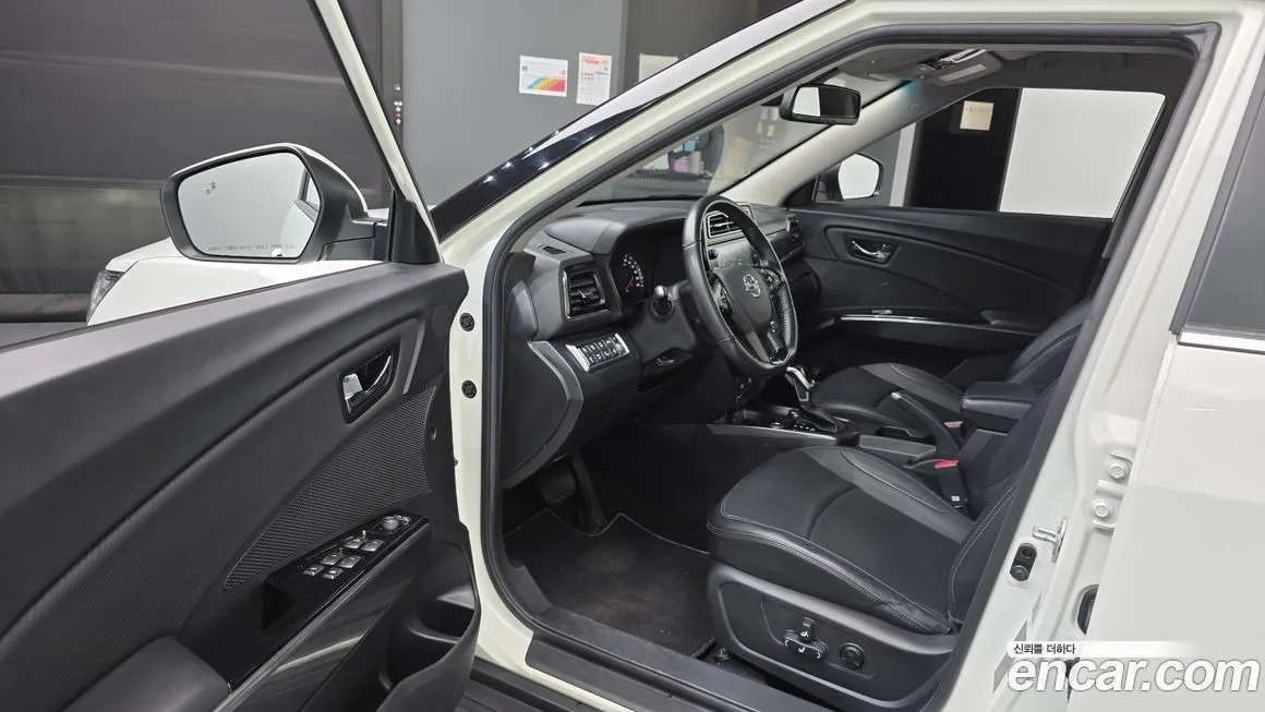 KG Mobility (Ssangyong) TIBOLI 2022 из KR, фото 10