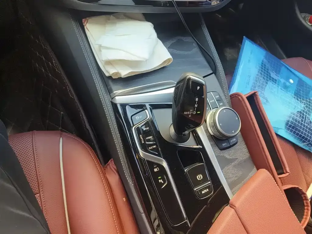BMW 5 Series New Energy 2022 из CN, фото 7