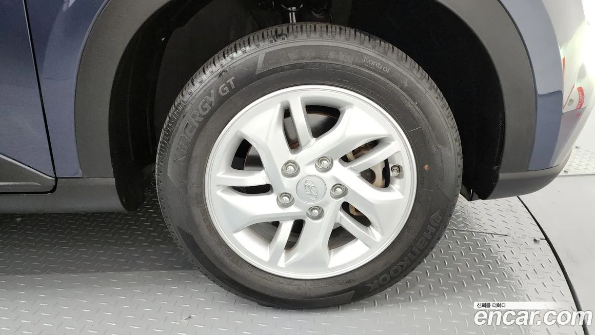 Hyundai Venue 2021 из KR, фото 5