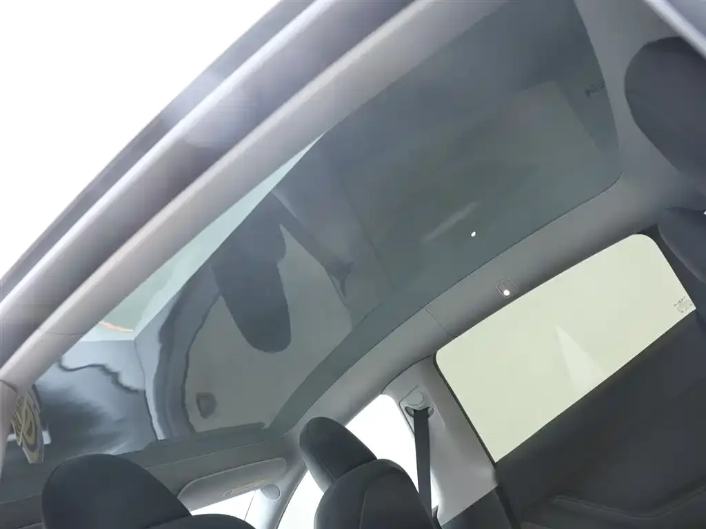 Tesla Model Y 2024 из CN, фото 10