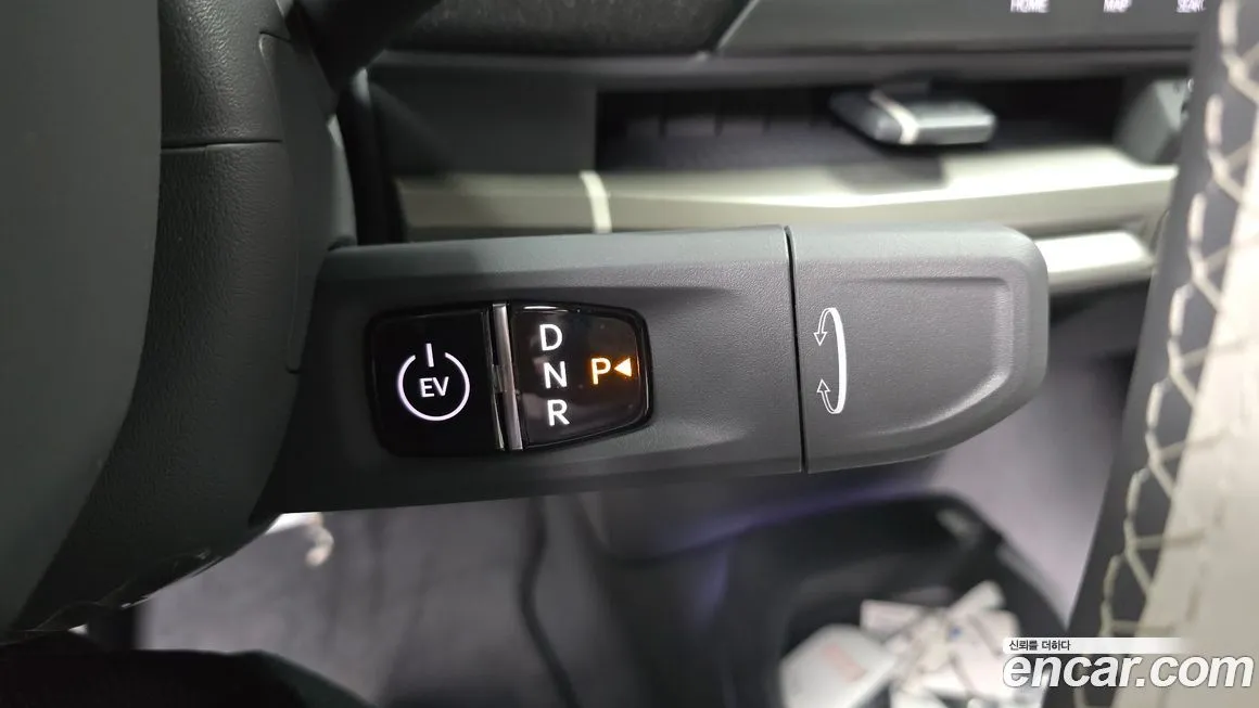 Kia EV3 — фото 9