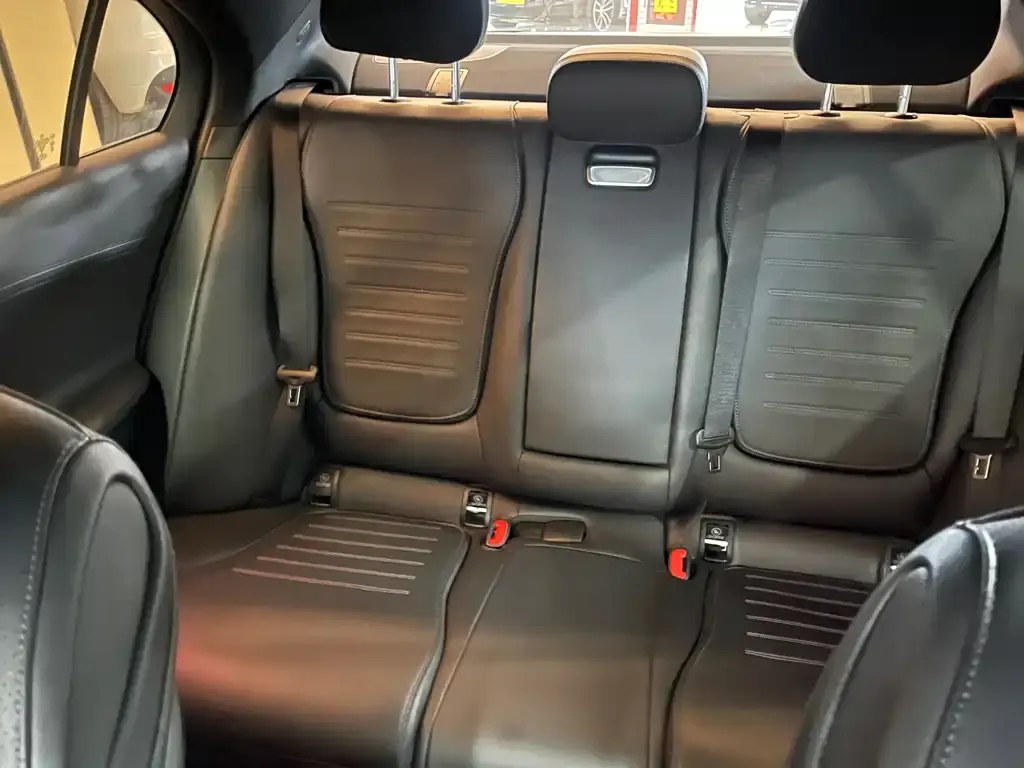 Mercedes-Benz C-Class 2022 из CN, фото 10