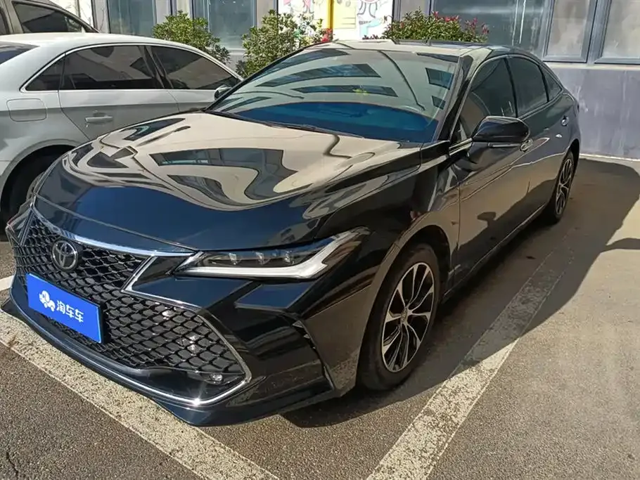 Toyota Avalon 2022 из CN, фото 1