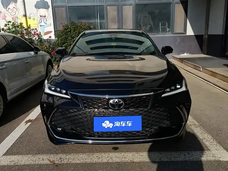 Toyota Avalon 2022 из CN, фото 2