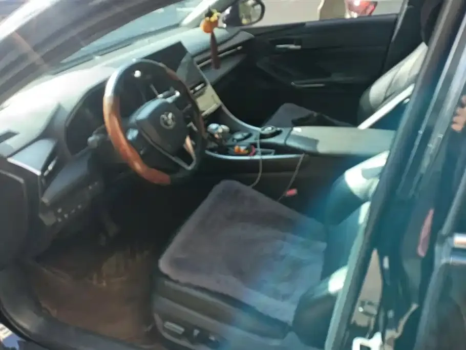 Toyota Avalon 2022 из CN, фото 9
