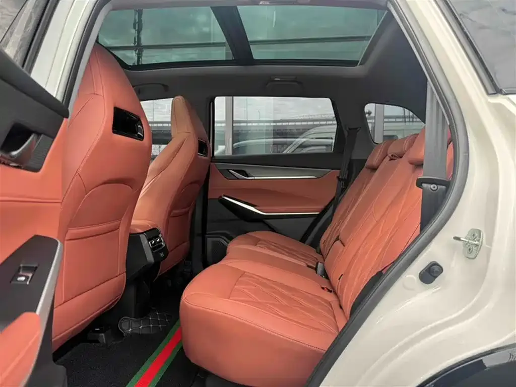 Changan CS75PLUS 2023 из CN, фото 2