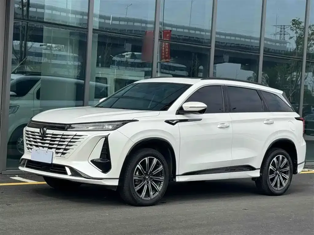 Changan CS75PLUS 2023 из CN, фото 3