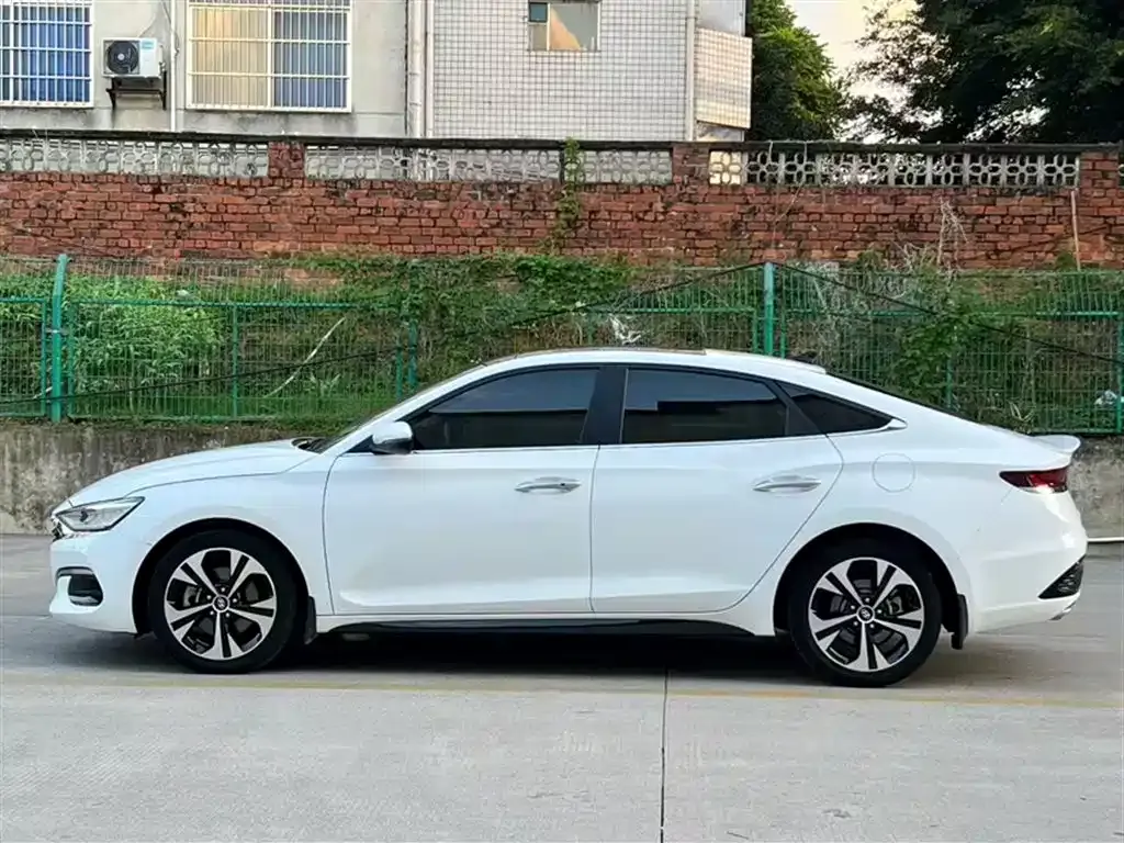 Hyundai Fista 2021 из CN, фото 4