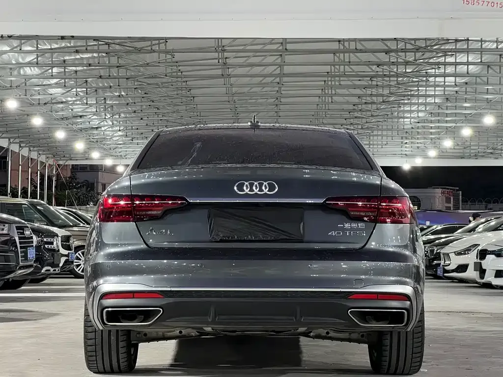 Audi A4L 2022 из CN, фото 5