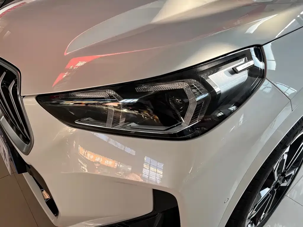 BMW X1 2023 из CN, фото 4
