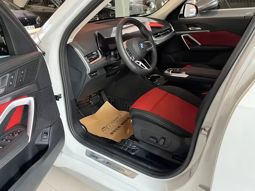 BMW X1 2023 из CN, фото 6