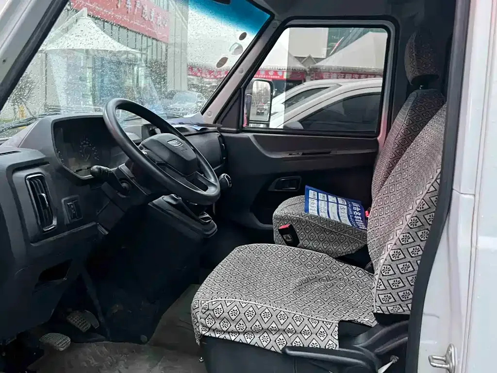 IVECO Daily 2024 из CN, фото 4