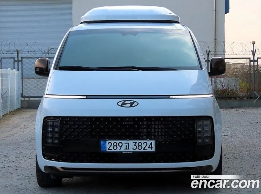 Hyundai Staria 2023 из KR, фото 1