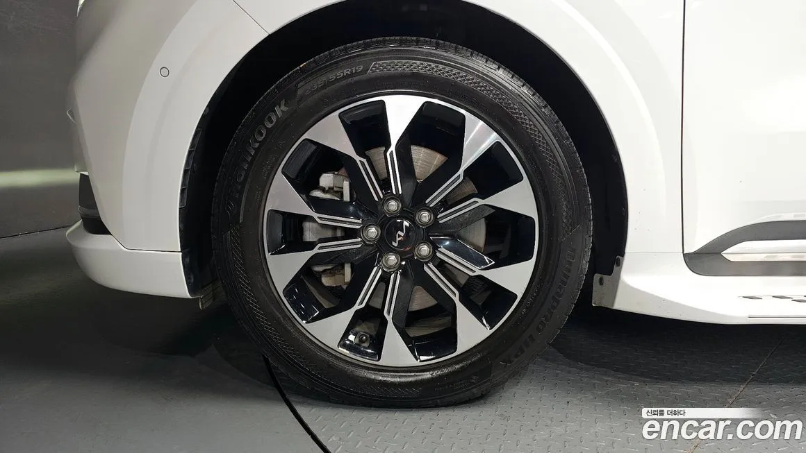 Kia Carnival 2023 из KR, фото 5